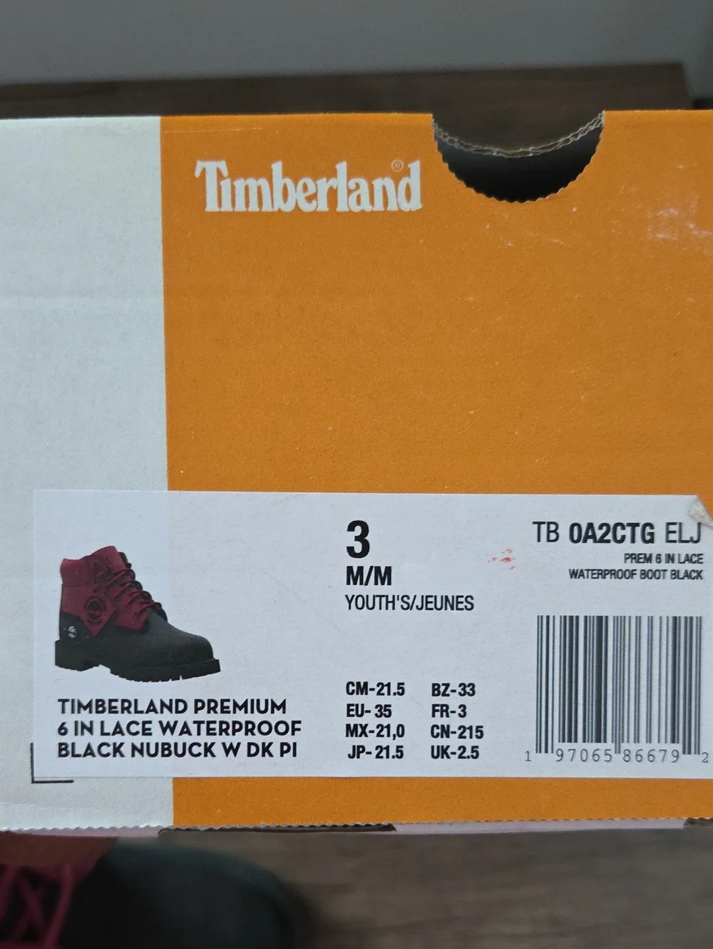 Timberland Kids Black and Dark Pink 6-In Lace Waterproof Boot 🥾🧣